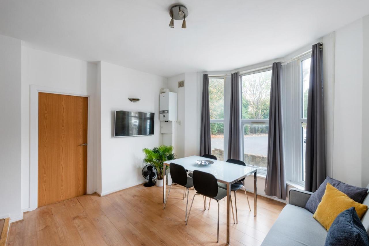 Apartments In Brixton Next Door To Brockwell Park Londra Exterior foto