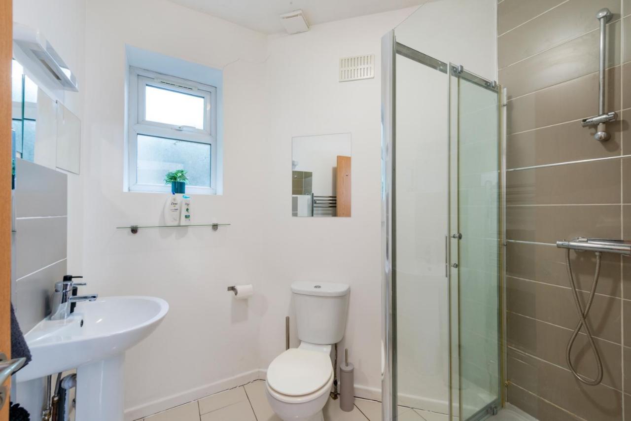 Apartments In Brixton Next Door To Brockwell Park Londra Exterior foto