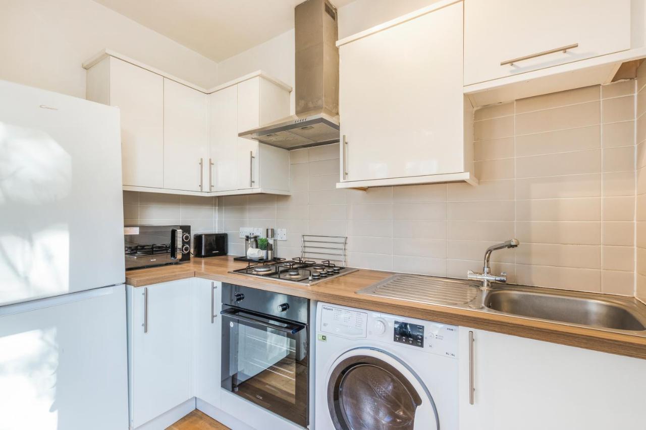 Apartments In Brixton Next Door To Brockwell Park Londra Exterior foto